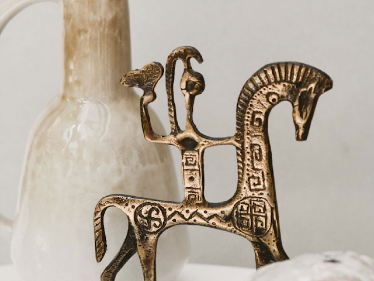 antiques category image